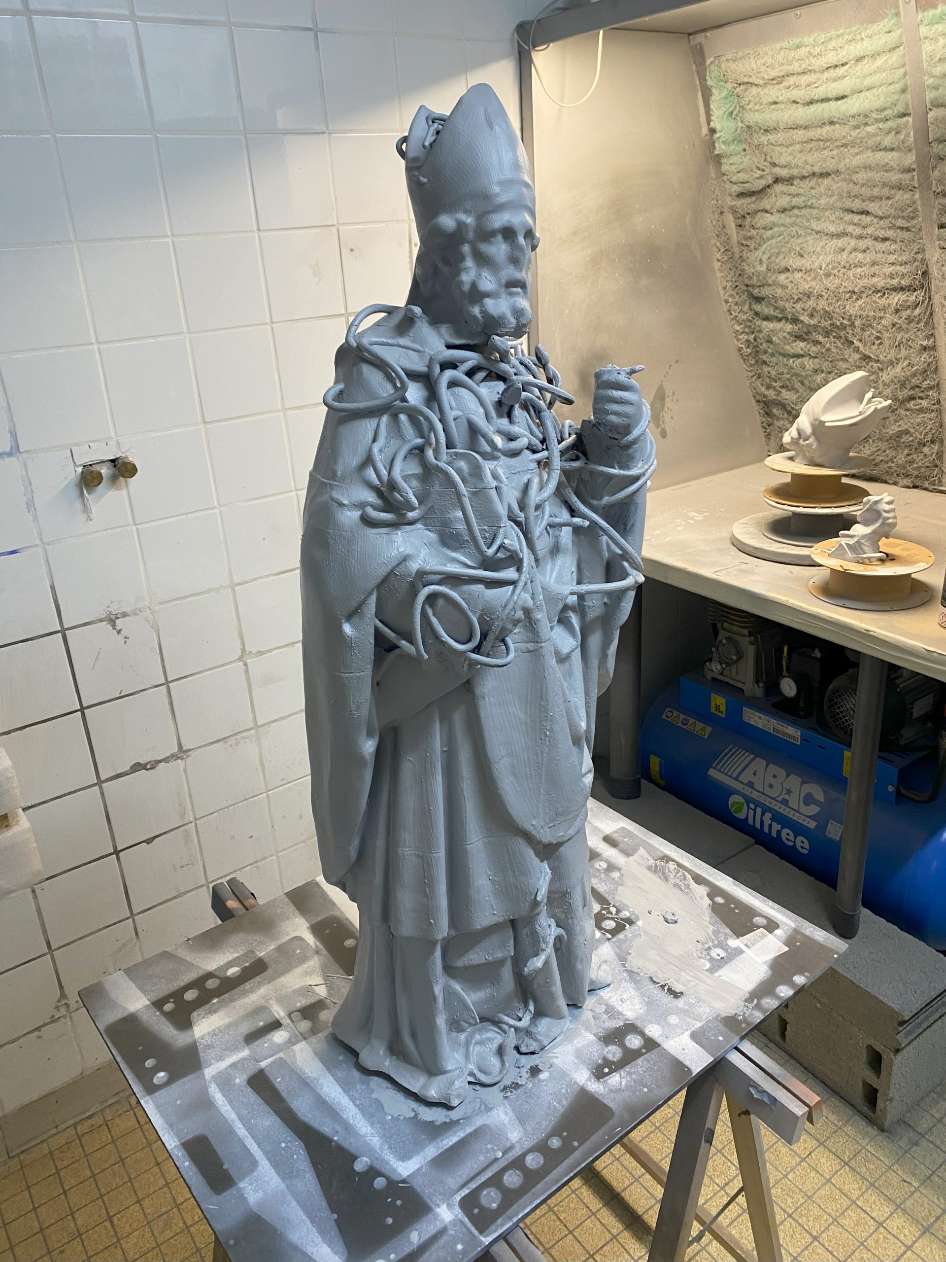 Reproduction sculpture